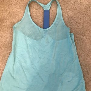 Old navy active tank